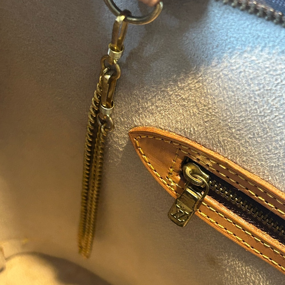 Louis Vuitton Babylone Monogram Brown Canvas Tote Bag - Picture 12 of 16